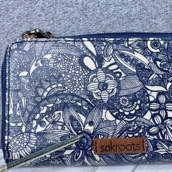 Sakroots Coated Canvas Smartphone Crossbody Bag Blue Floral Minimalist Travel - Picture 7 of 9